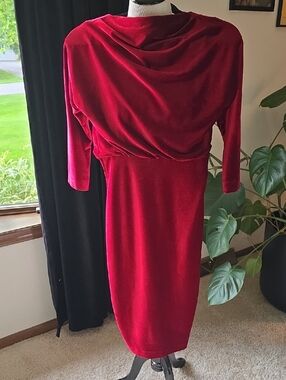 Badgley Mischka Red Velvet Draped Midi Dress Sz 0